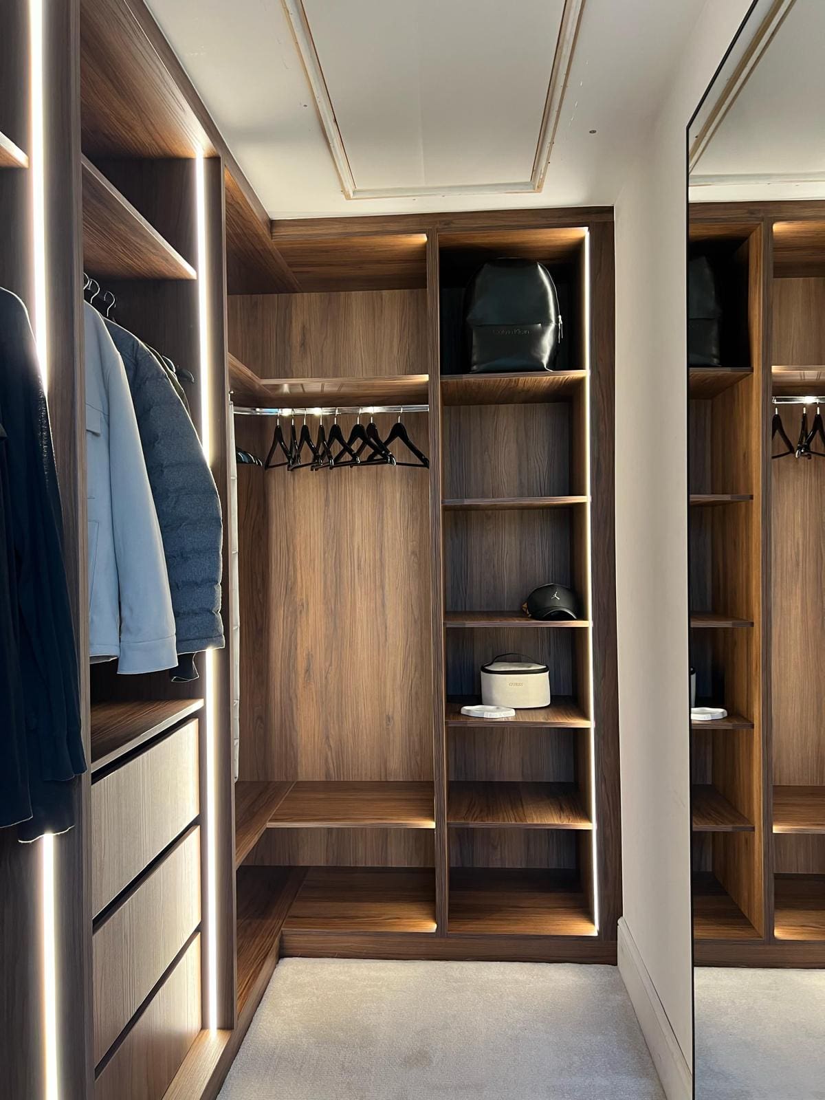 Walkin wardrobe with hanging space